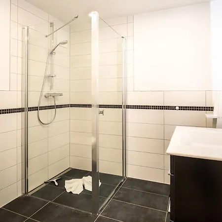 Alte Fischfabrik Malina Lauterbach (Rugen)